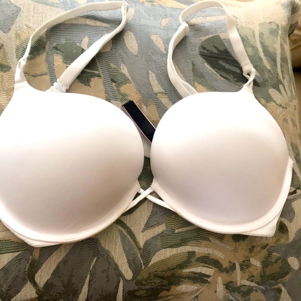 Victoria’s Secret Bombshell Plunge White 34D EUC